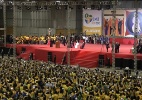 No último dia da Jornada Mundial da Juventude, o papa Francisco se encontra com voluntários do evento no Riocentro, Rio de Janeiro - Reprodução