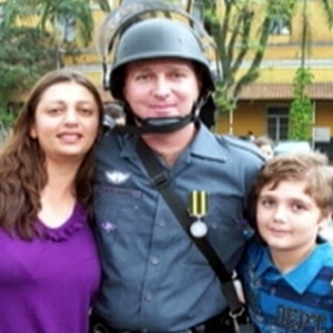 Sargento da Rota, a mulher, que também é PM, e o filho, mortos nesta segunda-feira (5) - Reprodução/Futura Press