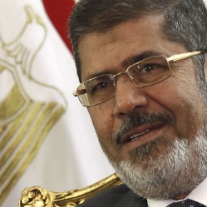 O grupo político do presidente deposto, Mohammed Mursi, foi banido pela Justiça - Amr Abdallah Dalsh/arquivo/Reuters