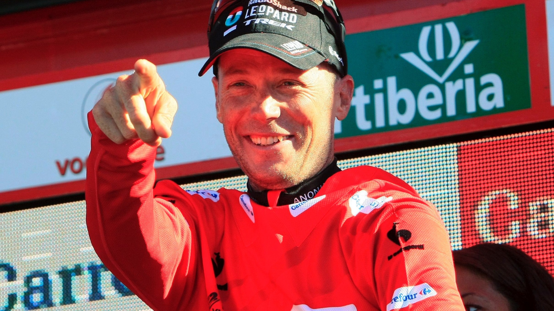 norte-americano-chris-horner-celebra-no-