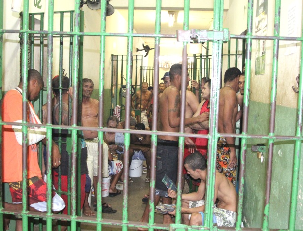 Superlotação em presídio em Pernambuco; problema é recorrente em unidades carcerárias em todo o Estado - CNMP/Divulgação