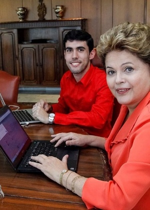 Dilma Rousseff durante encontro com Jéferson Monteiro, responsável pela sátira Dilma Bolada, no dia 27 de setembro - Reprodução/Instagram