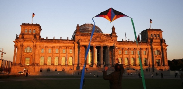 Revelações alimentaram um debate amargo no Bundestag, com um tom nitidamente antiamericano - Fabrizio Bensch/Reuters