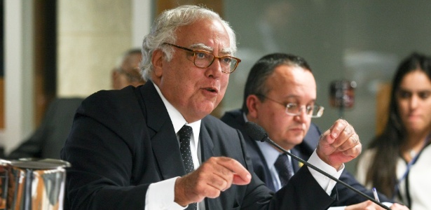 Representante da Câmara diz que Senado não pode recusar abertura de impeachment - Pedro Ladeira/Folhapress - 25.abr.2013