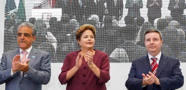 A presidente Dilma Rousseff durante cerimônia de inauguração da fábrica de transformadores de corrente e de potencial em MG - Roberto Stuckert Filho/PR