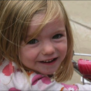 Mais de seis anos depois, o desaparecimento da menina britânica Madeleine McCann na Praia da Luz, em Portugal, ainda é um mistério - 14.out.2013 - Reprodução/BBC