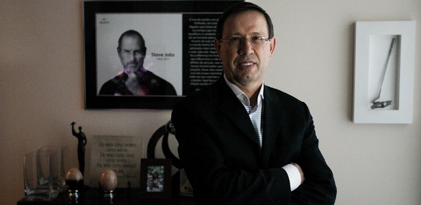 Carlos Wizard Martins, fundador da rede Wizard, entra para a lista de bilionários da revista "Forbes" - Jorge Araujo/Folhapress