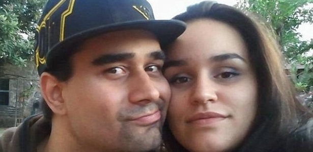 Derek Medina, 31, com Jennifer Alfonso, 27, em foto tirada do perfil dele do Facebook - Reprodução/Facebook