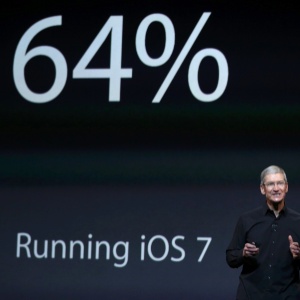 Tim Cook, diretor-executivo da Apple, informou durante evento realizado em San Francisco (Califórnia) que 64% dos aparelhos móveis da companhia já estão com o sistema iOS 7 - Robert Galbraith/Reuters