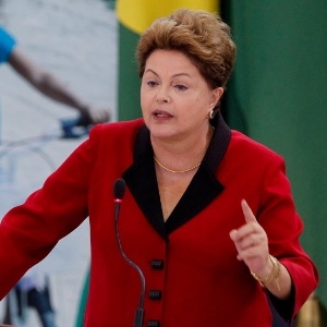 Presidente Dilma Rousseff, durante anúncio de investimentos em 24 de outubro  - Alan Marques/Folhapress