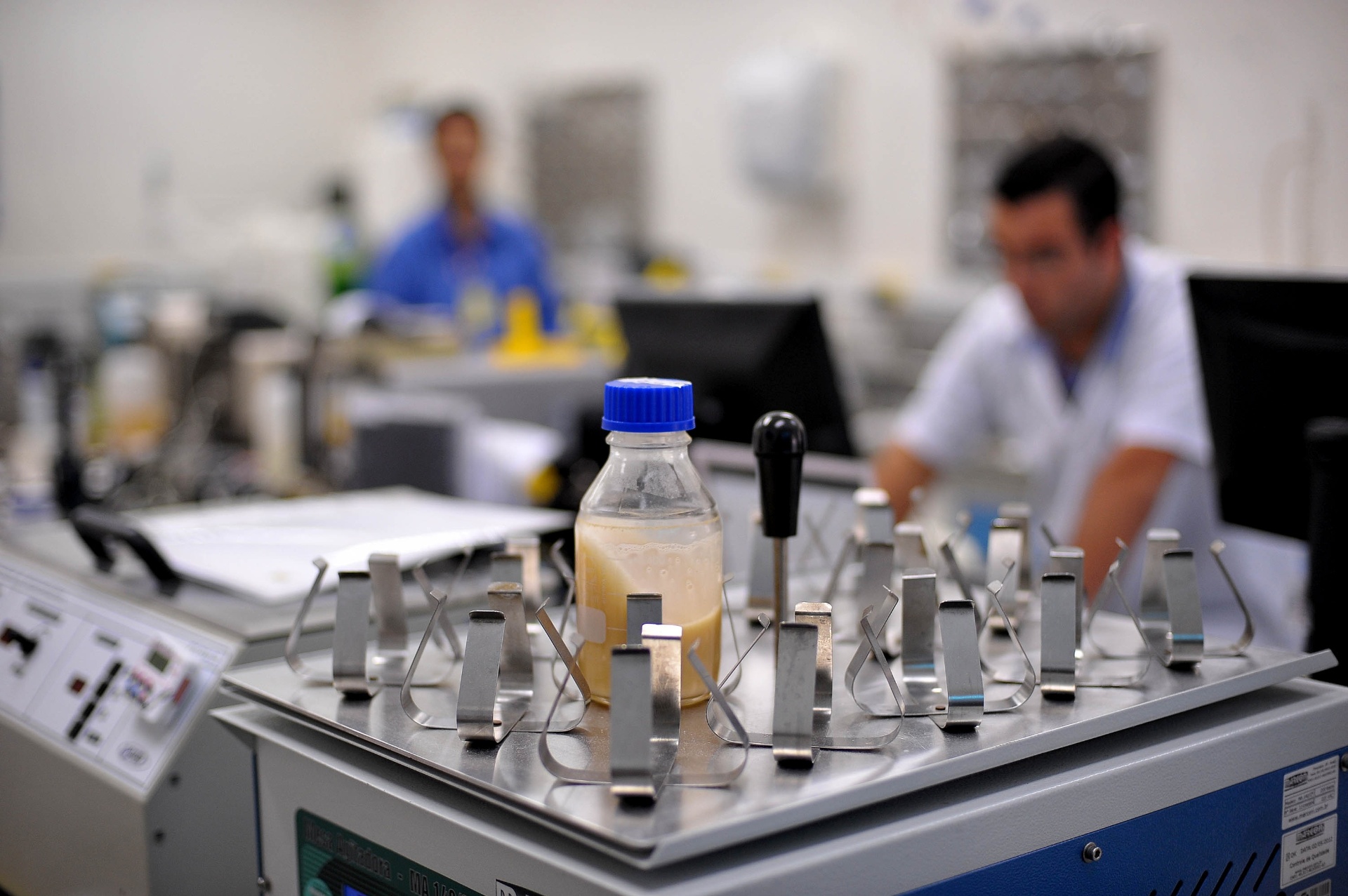 Laboratório (Fábrica da cerveja Itaipava) - Reinaldo Canato/UOL