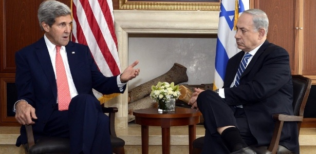 Kerry tenta convecer Netanyahu a decretar trégua humanitária imediata - Matty Stern/EFE