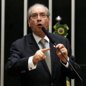 Eduardo Cunha (PMDB-RJ) profere discuro durante sessão da Câmara em novembro de 2013 - Pedro Ladeira/Folhapress