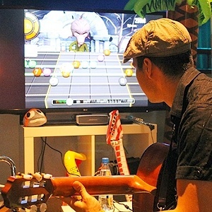 Guitar Hero PC: veja como jogar o famoso game de música no computador