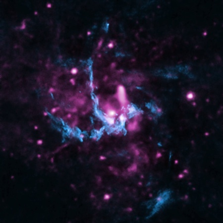 Buraco negro está a mais de 5,8 bilhões de anos-luz da Terra - Nasa/CXC/UCLA/Z. Li et al/NRAO/VLA
