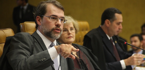 O ministro Dias Toffoli fala durante o julgamento da ação que pode proibir as empresas de fazerem doações para campanhas eleitorais - Gervásio Baptista/STF