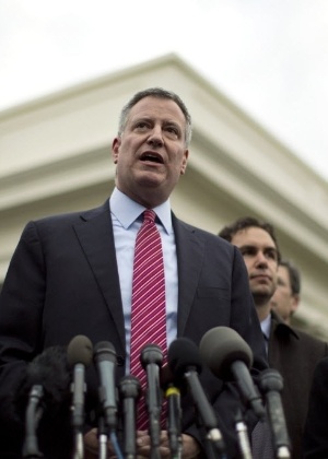 Democrata, Blasio foi eleito com a promessa de reformar o Departamento de Polícia - Jason Reed/Reuters