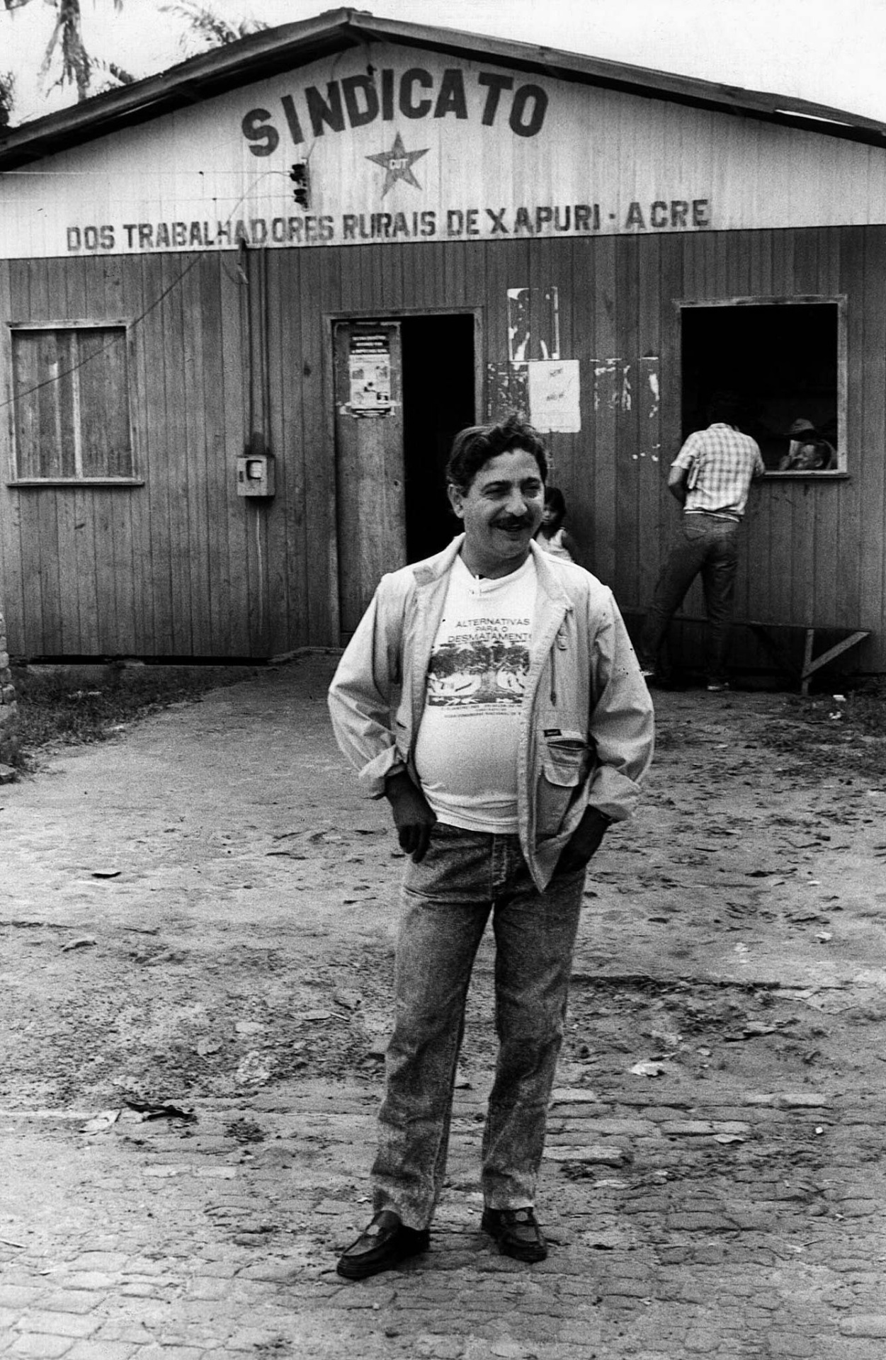 Fotos Chico Mendes Veja Fotos Do L der S mbolo Da Luta Pela Defesa Da fotos-chico-mendes-veja-fotos-do-l-der-s-mbolo-da-luta-pela-defesa-da