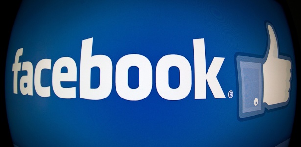 Ação registrada nos EUA acusa Facebook de monitorar mensagens privadas de perfis da rede social - Karen Bleier/AFP