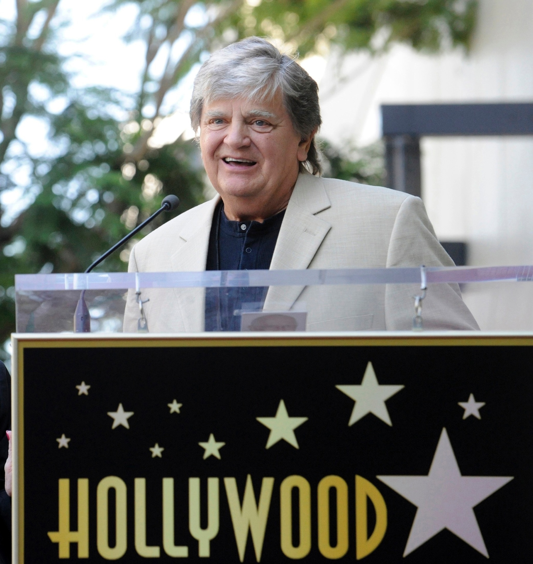 7.set.2011 - Phil Everly fala durante cerimônia na Calçada da Fama, em Hollywood, Los Angeles (Estados Unidos) - Phil McCarten/Reuters