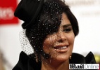 Saudita receberá 80 chibatadas por chamar cantora de adúltera no Twitter - Reprodução/Daily Mail