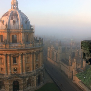 Universidade de Oxford - Wikimedia commons