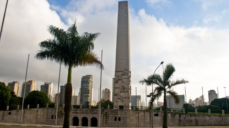 Obelisk Mausoleum to the Heroes of 32 - Alf Ribeiro - Alf Ribeiro