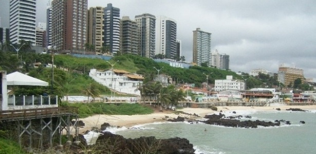 Vista da praia da Areia Preta, uma das mais famosas de Natal - Divulgação