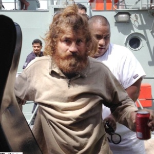 O náufrago que sobreviveu 14 meses no mar e foi processado por