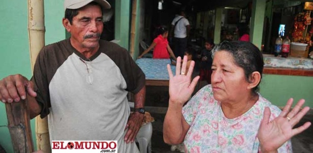 Os pais de José Alvarenga ainda vivem em El Salvador e estão ansiosos em rever o filho - Reprodução/Diário El Mundo