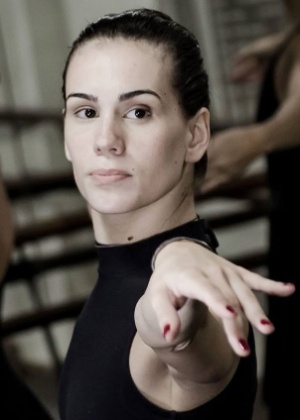 A professora de balé Cristal Dias, 23, vai estudar engenharia civil na Uerj - Arquivo Pessoal