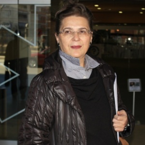  A agente de viagens espanhola Montserrat Martínez Merlos, 55, fez cursos para se aperfeiçoar e começou a trabalhar por conta própria depois que foi demitida - BBC Brasil