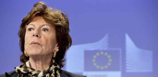 Neelie Kroes, da Comissão Europeia, pede em documento diluição do controle da internet - Stephanie Lecocq/Efe
