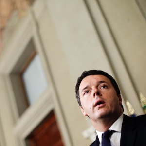 O primeiro-ministro Matteo Renzi afirmou que sua medida é a "mais de esquerda aprovada" nos últimos anos - Max Rossi/Reuters