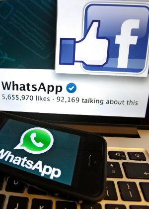 Justiça pede que WhatsApp divulgue informações de grupos que, supostamente, ofenderam uma estudante universitária; Facebook, que comprou o WhatsApp neste ano, disse que ainda não completou aquisição do aplicativo -  Mal Langsdon/Reuters