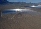 Com Google entre os parceiros, usina solar é inaugurada em deserto dos EUA - Ethan Miller/Getty Images/AFP