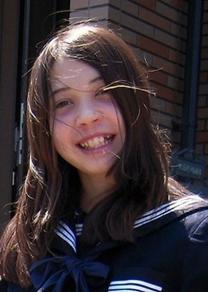 A adolescente Gabriella Yukinari Nichimura, que morreu após sofrer um acidente em brinquedo no parque Hopi Hari em 2012. Ela tinha 14 anos - Reprodução/Arquivo pessoal
