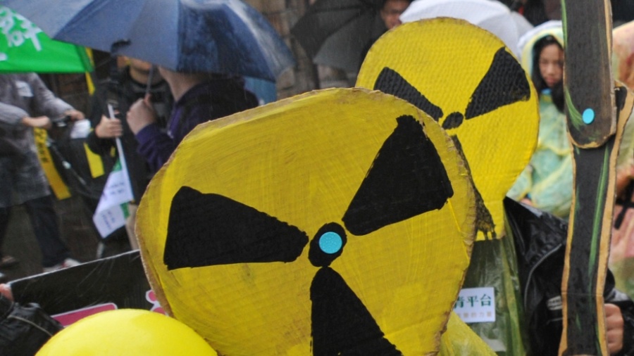 Jovens apresentaram uma ação coletiva contra a central nuclear de Fukushima, alegando um vínculo entre o câncer de tireoide que sofrem e sua exposição à radiação, após a catástrofe de 2011 - Mandy Cheng/AFP