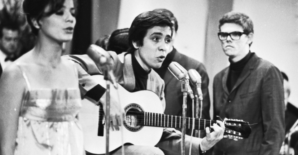 Músicas de resistência marcaram os 21 anos de ditadura no Brasil ...