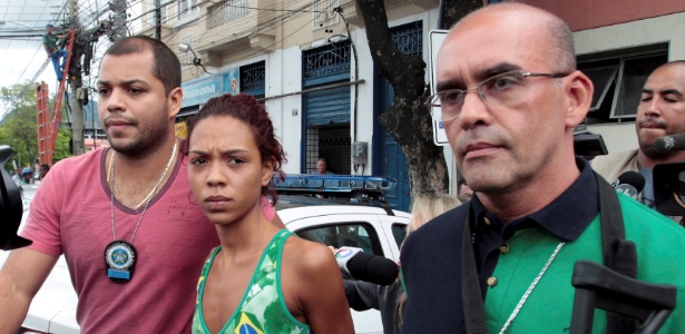 Ingrid de Carvalho Cristino, 20, presa em flagrante na noite de terça-feira (25) suspeita de matar um bebê de sete meses  - Bruno Gonzalez/Agência O Globo