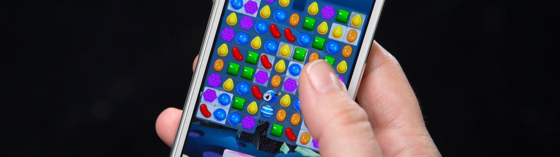 Candy Crush Saga recebe novidades e mais desafios para jogadores no