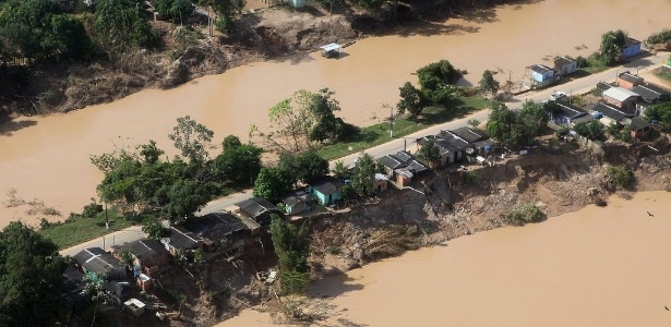 Erosão pode fazer com que parte de Brasileia perca a ligação terrestre com o resto do município - Ascom/Acre