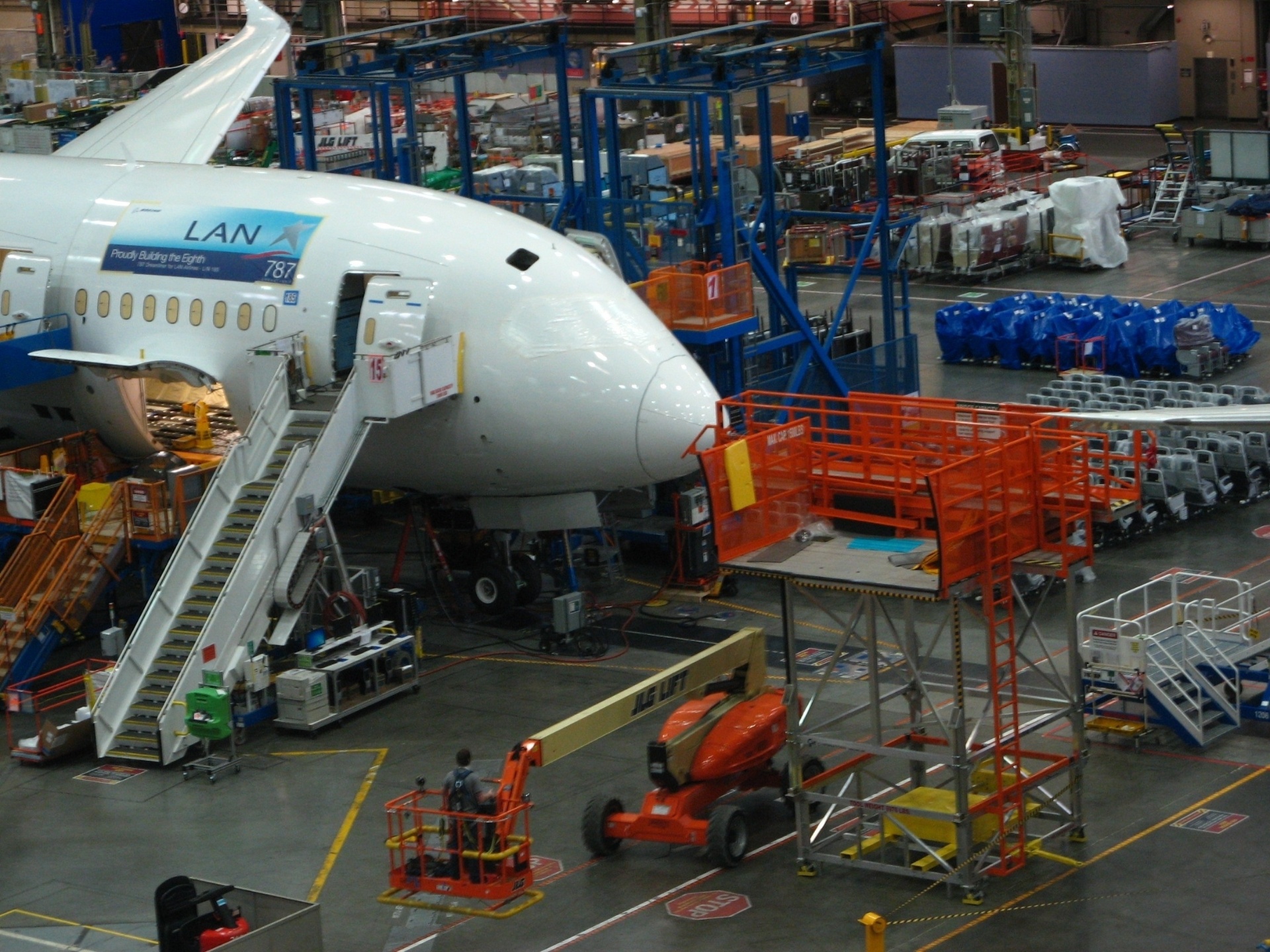 Montagem de Boeing 787 - Armando Pereira Filho/UOL