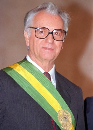 Itamar assumiu a Presidência em 1992 após o impeachment de Collor - Juca Varella/Folhapress