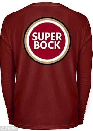 Camiseta feita para uma edição especial da cervejaria portuguesa Super Bock teria sido usada por suspeito de sequestrar Madeleine McCann - Reprodução/ Daily Mail