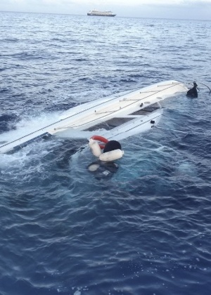 Imagem mostra parte de embarcação que naufragou na Grécia com imigrantes - Reuters