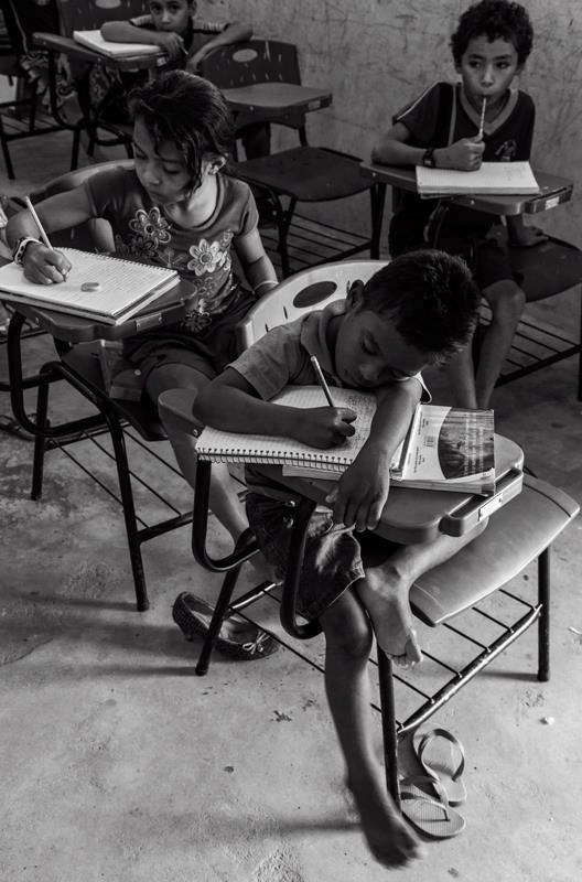 A fotógrafa Cláudia Martini viajou por cinco Estados para conhecer escolas com os piores índices de desempenho do país - Cláudia Martini/Divulgação