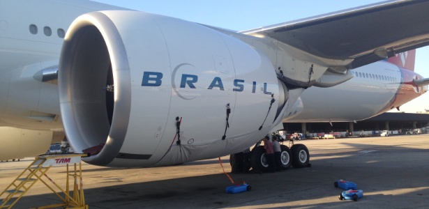 A lavagem dos motores dos aviões será feita a cada 40 dias - Divulgação