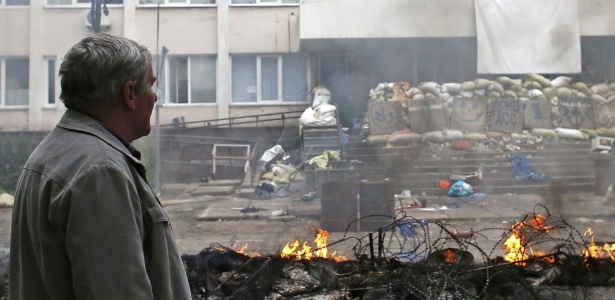 Confronto deixou pelo menos 20 mortos em Mariupol - Marko Djurica/Reuters