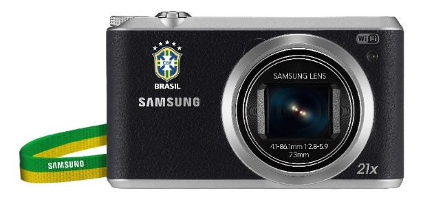 Câmera WB350F, da Samsung, tem design bacana e recursos de conectividade - Divulgação